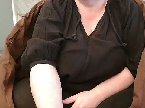 MarthaBriest online show from 03-04-25, 10:24