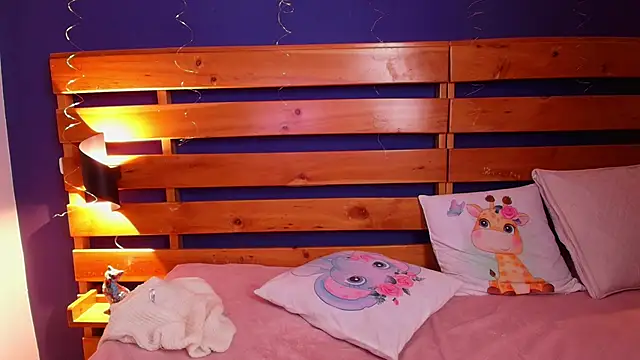 stefania lerner online show from 03-07-25, 03:39