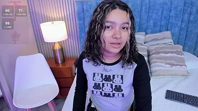 pretty sunlight  online show from 03-14-26, 01:33