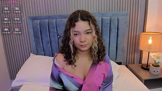 pretty sunlight  online show from 06-26-26, 01:33