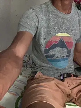 Johnras121 online show from 04-06-26, 12:50