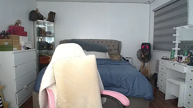 aya saki online show from 11-07-25, 09:47