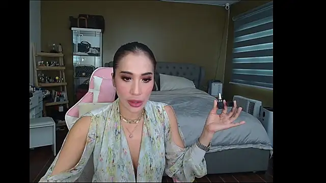 aya saki online show from 02-06-25, 06:51