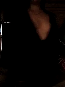 Snapshot of YuliannaFox chatting on 11-15-25, 01:15 YuliannaFox online show from 11-15-25, 01:15