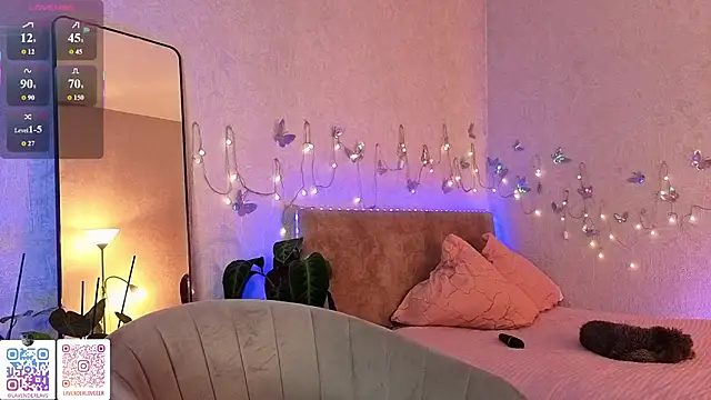 lavenderluxe online show from 06-07-26, 10:09