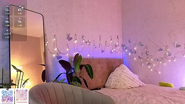 lavenderluxe online show from 06-10-26, 05:58