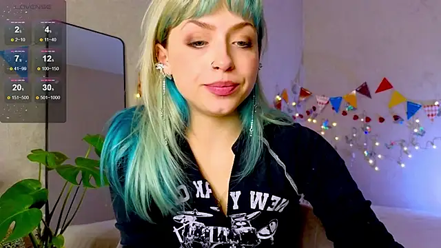 lavenderluxe online show from 10-25-25, 10:25