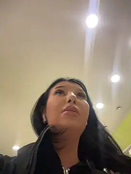 Tisha Busty online show from 04-15-26, 02:54