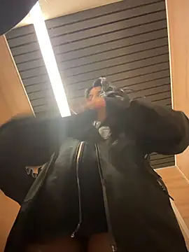 Tisha Busty online show from 04-04-26, 01:39