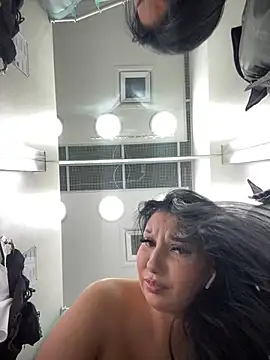Tisha Busty online show from 03-15-25, 04:43