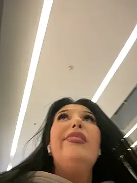 Tisha Busty online show from 03-18-25, 04:28