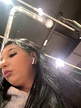 Tisha Busty online show from 03-07-25, 04:00