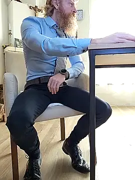 Gingerbeard40 online show from 12-02-25, 08:49