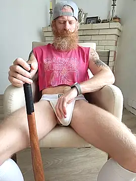 Snapshot of Gingerbeard40 chatting on 11-08-25, 09:46 Gingerbeard40 online show from 11-08-25, 09:46