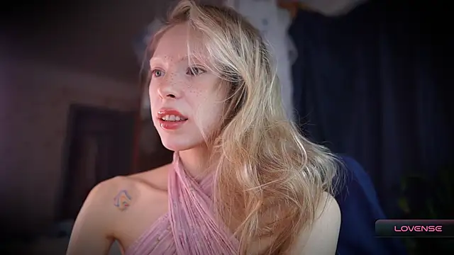  Phantom thread  online show from 11-27-25, 09:43