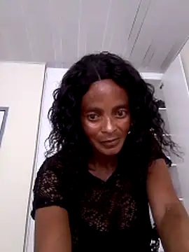 sweets 80 online show from 11-17-25, 01:04