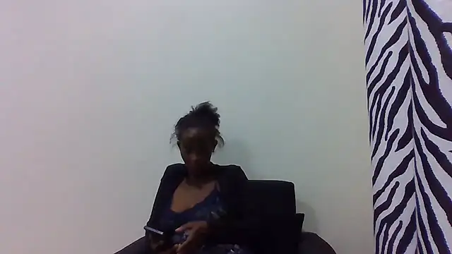 Snapshot of sweets_80 chatting on 06-14-26, 04:41 sweets 80 online show from 06-14-26, 04:41