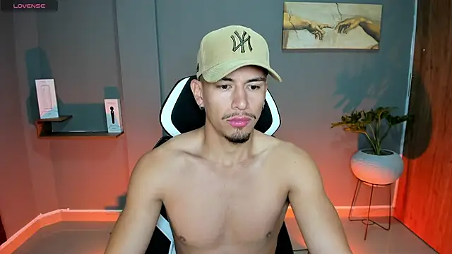 Aaronfox x online show from 03-23-26, 09:53