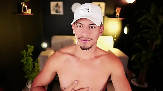 Aaronfox x online show from 11-21-25, 09:08