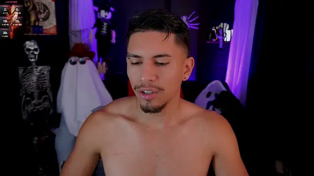 Aaronfox x online show from 10-24-25, 01:43