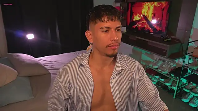 Aaronfox x online show from 06-14-26, 12:51
