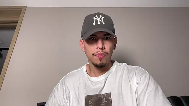 Aaronfox x online show from 10-23-25, 09:52