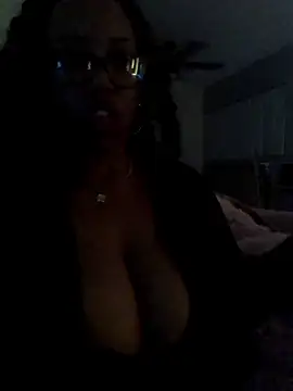 KittyKayla online show from 10-19-25, 07:55