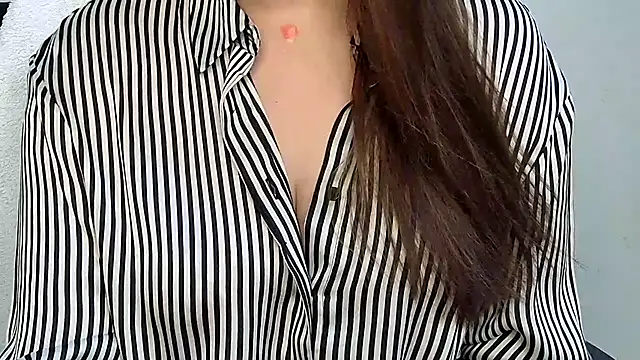 MIss-Naina online show from 04-13-26, 07:56