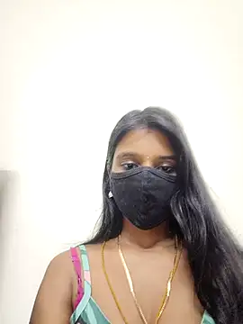 Snapshot of nishatamilmallu chatting on 10-19-25, 05:59 nishatamilmallu online show from 10-19-25, 05:59