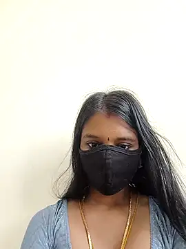 Snapshot of nishatamilmallu chatting on 11-01-25, 05:14 nishatamilmallu online show from 11-01-25, 05:14