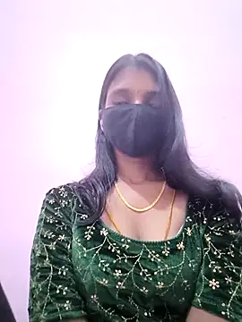 Snapshot of nishatamilmallu chatting on 03-06-25, 10:09 nishatamilmallu online show from 03-06-25, 10:09