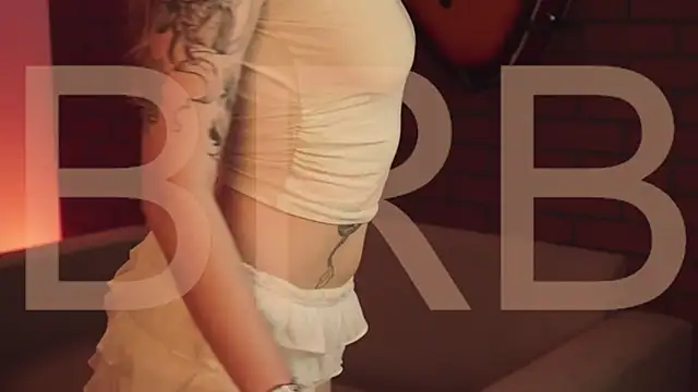 EllieCutes online show from 11-02-25, 08:19