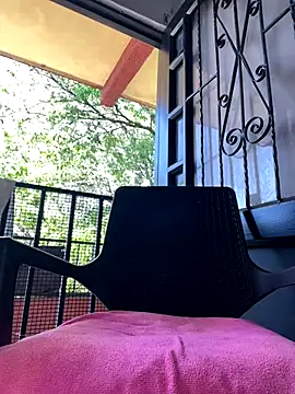 Snapshot of Goddess_Naughty chatting on 09-10-25, 02:49 Goddess Naughty online show from 09-10-25, 02:49