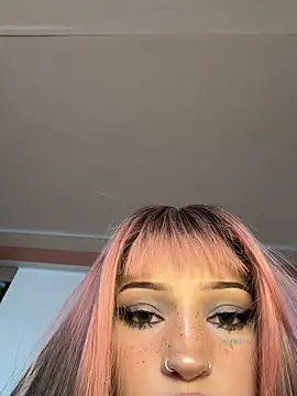 madelinexx online show from 03-27-26, 12:06