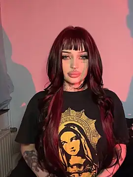 madelinexx online show from 10-07-25, 07:48