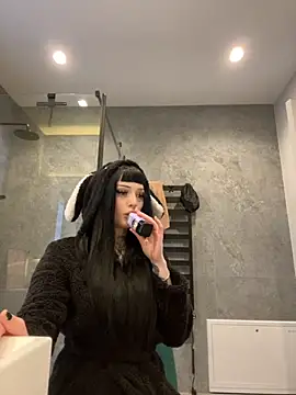 madelinexx online show from 11-04-25, 12:53