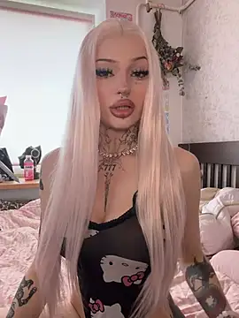 madelinexx online show from 06-08-26, 10:05