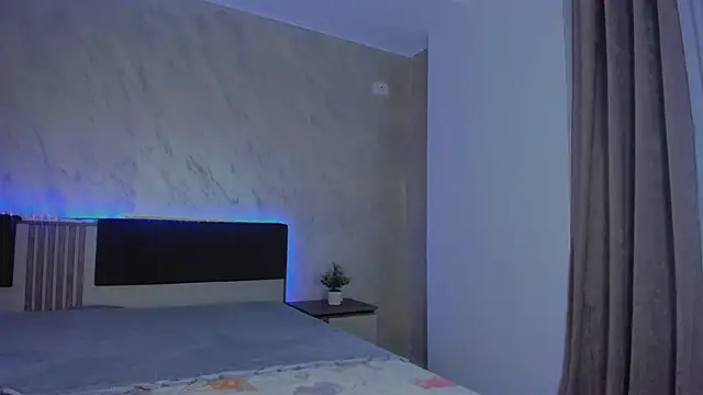 AliyaWade  online show from 11-20-25, 03:51