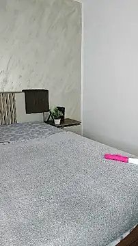 AliyaWade  online show from 04-15-26, 07:58