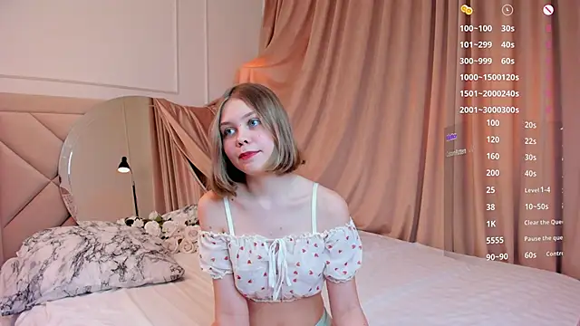 Snapshot of PeaceBeames chatting on 12-05-24, 08:17 PeaceBeames online show from 12-05-24, 08:17