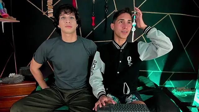 MillersKink online show from 12-03-25, 04:35