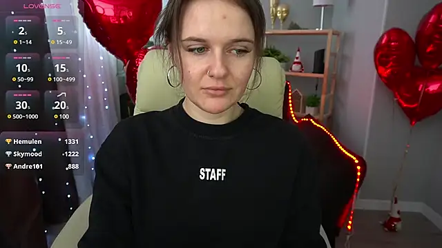 MaribelRiverr  online show from 02-15-25, 09:49