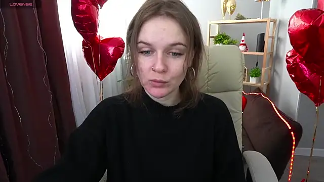 MaribelRiverr  online show from 02-24-25, 06:27
