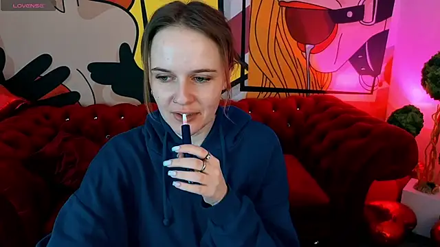 MaribelRiverr  online show from 04-03-26, 05:47