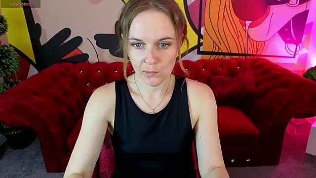 Snapshot of MaribelRiverr_ chatting on 06-09-26, 05:19 MaribelRiverr online show from 06-09-26, 05:19