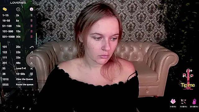 MaribelRiverr  online show from 09-22-25, 05:46