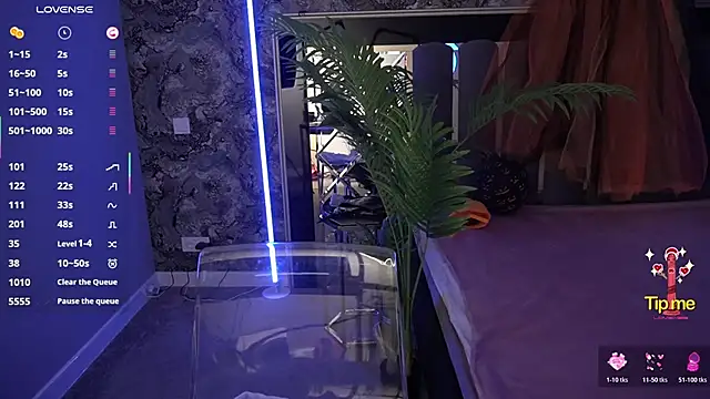 MaribelRiverr  online show from 10-31-25, 06:43