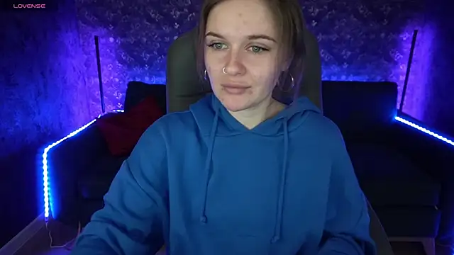 MaribelRiverr  online show from 02-22-25, 06:39