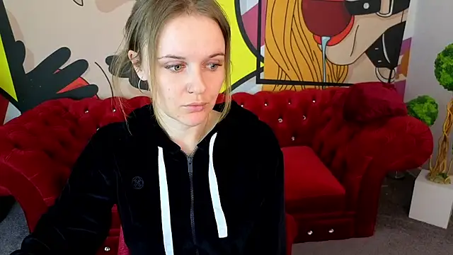 Snapshot of MaribelRiverr_ chatting on 05-31-26, 05:35 MaribelRiverr online show from 05-31-26, 05:35