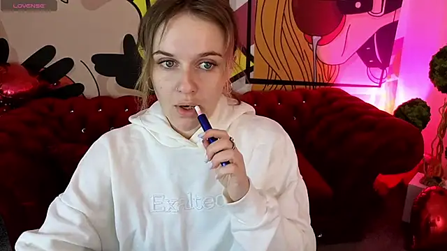 MaribelRiverr  online show from 03-27-26, 06:33